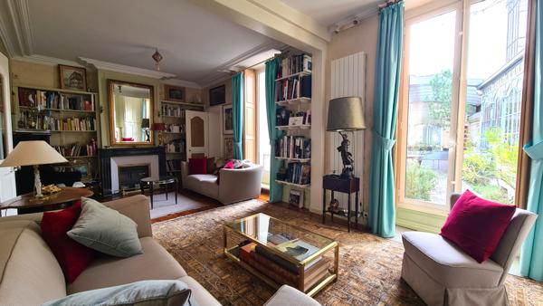 Le Mans (72000) HYPER CENTRE LE MANS MAGNIFIQUE APPARTEMENT 9 pièces