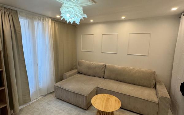 Appartement à vendre    1 pièce • 16 m2 Paris 11