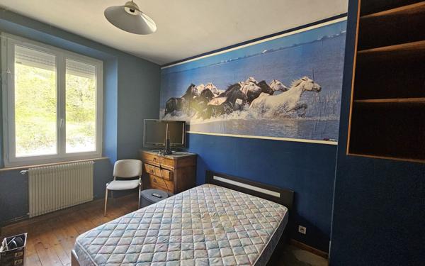 Maison à vendre    6 pièces •  Balsièges