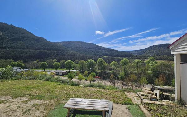 Maison à vendre    6 pièces •  Balsièges