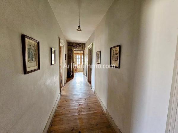 Vente Maison 11 pièces 273 m2 à Arlay