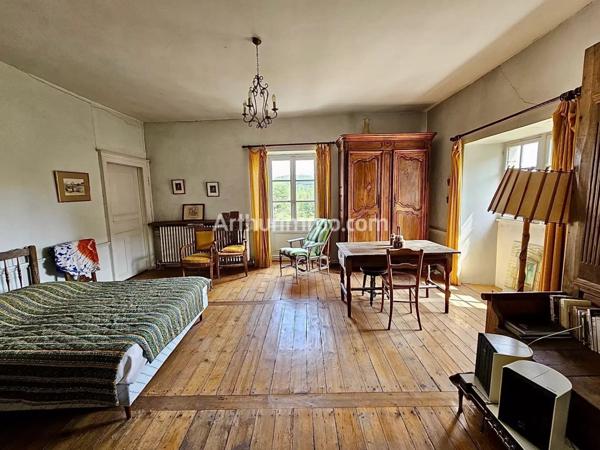 Vente Maison 11 pièces 273 m2 à Arlay