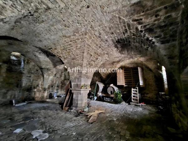 Vente Maison 11 pièces 273 m2 à Arlay