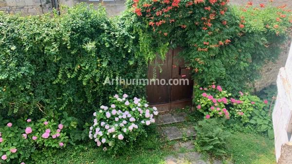 Vente Maison 11 pièces 273 m2 à Arlay