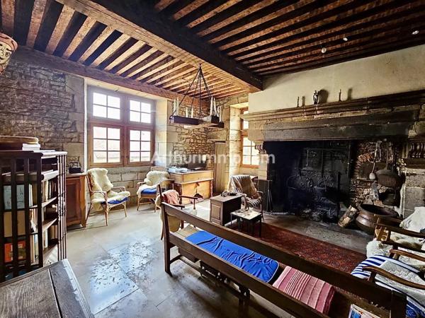 Vente Maison 11 pièces 273 m2 à Arlay