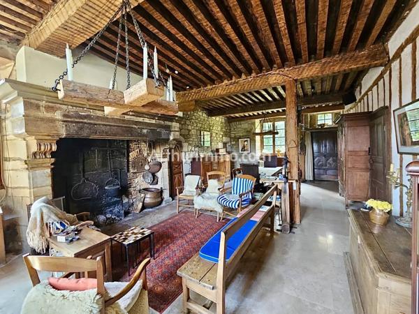 Vente Maison 11 pièces 273 m2 à Arlay