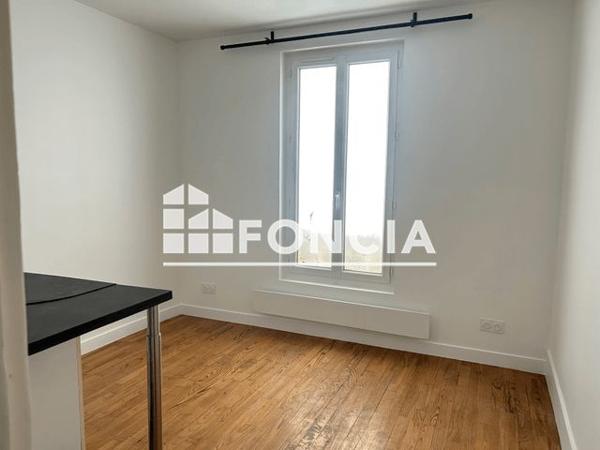 Location Studio 26.9 m² - 19 RUE GAUTHEY Paris 75017