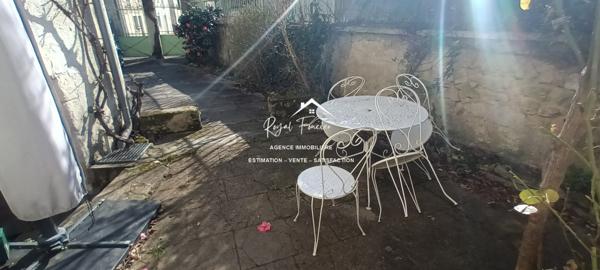 A 35 MN DE LOCHES, sur la commune du Petit Pressigny