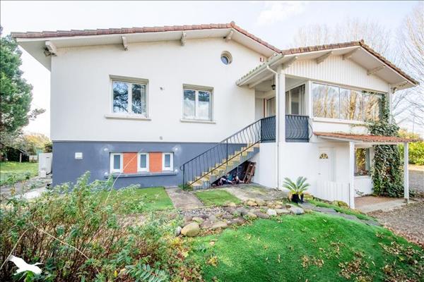 Maison à vendre |  Hinx |  6 pièces | 175 m²