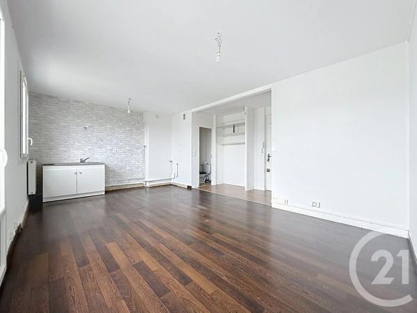 Appartement F1 à vendre  2 pièces - 41 m 2   TROYES  - 10