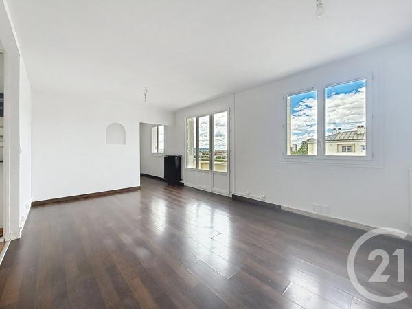 Appartement F1 à vendre  2 pièces - 41 m 2   TROYES  - 10