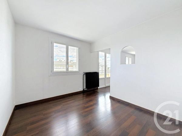 Appartement F1 à vendre  2 pièces - 41 m 2   TROYES  - 10