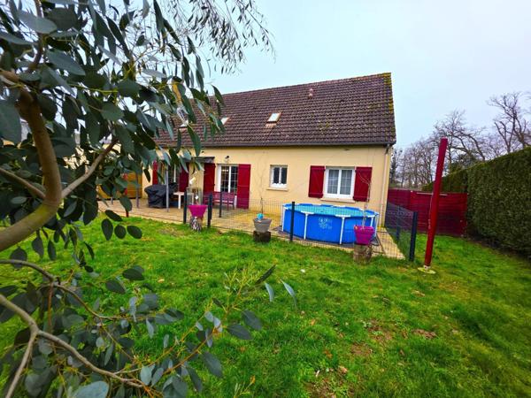 Magnifique maison individuelle traditionnelle, ses 5 chambres et son terrain  !!!