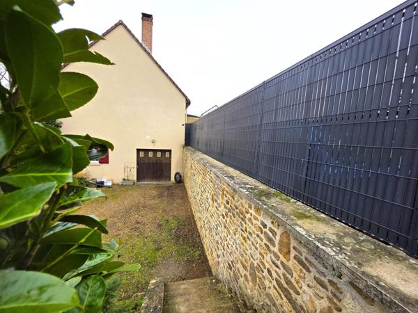 Magnifique maison individuelle traditionnelle, ses 5 chambres et son terrain  !!!