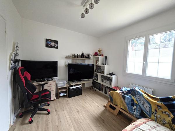 Magnifique maison individuelle traditionnelle, ses 5 chambres et son terrain  !!!