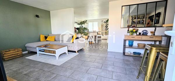 Maison familiale avec 5 chambres en centre-ville de MOUILLERON LE CAPTIF.