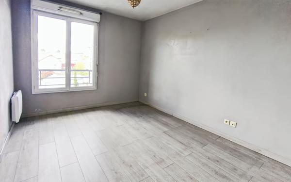 Appartement à vendre    3 pièces • 57,44 m2 Argenteuil