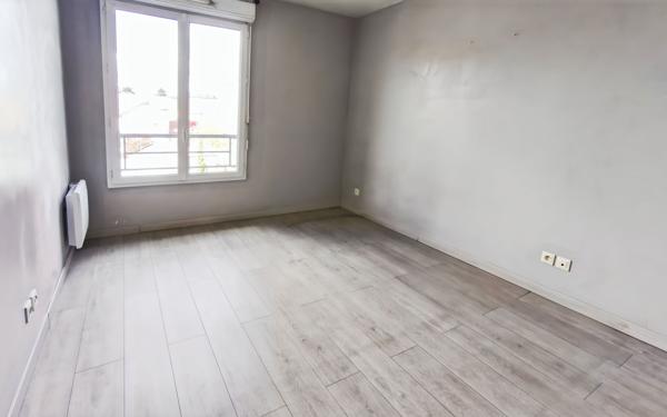 Appartement à vendre    3 pièces • 57,44 m2 Argenteuil