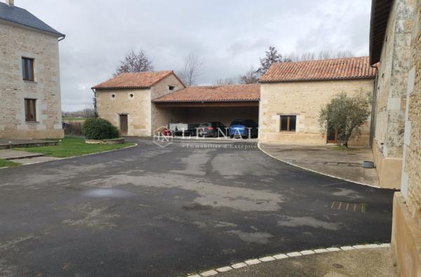 Joli Moulin datant du XVIIIème Siècle