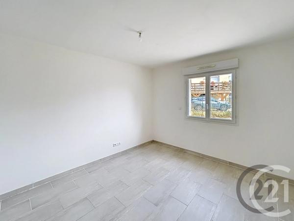 Maison à vendre  5 pièces - 101,48 m 2   COOLUS  - 51