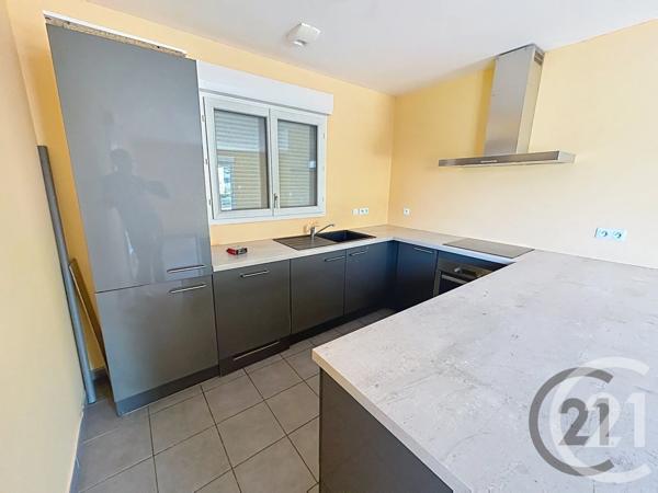 Maison à vendre  5 pièces - 101,48 m 2   COOLUS  - 51