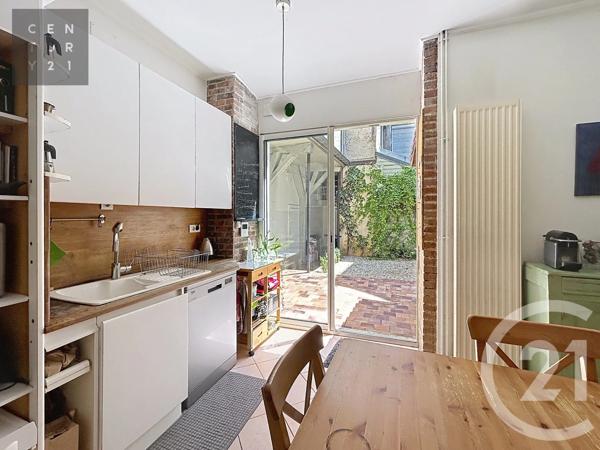 Maison à vendre  10 pièces - 237,93 m 2   TROYES  - 10