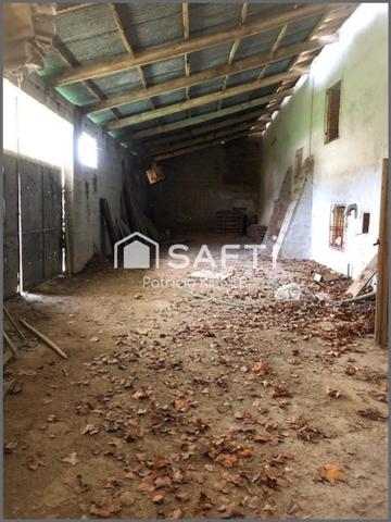 Ancienne Métairie de type T6 avec dépendances