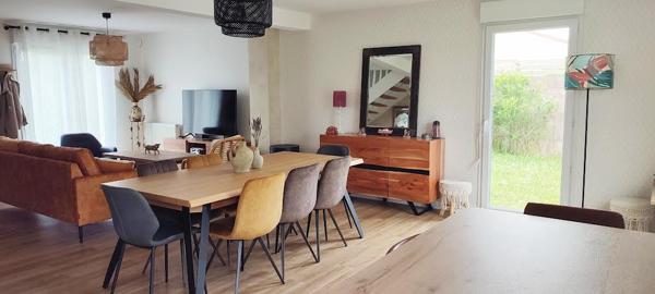 Maison Pornic 5 pièce(s) 107 m2 proche Mer