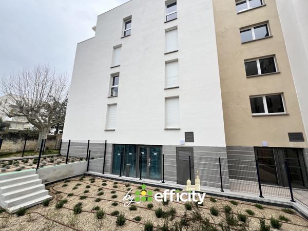 Local Commercial - 44 m²