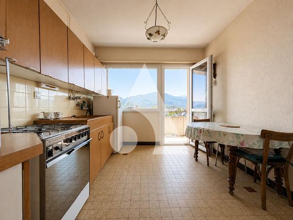Appartement 3 pièces 70.4 m2