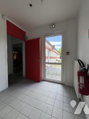 Bureaux modernes équipés ZI CHAMP DU ROY (660 m2 + 220 m2 de stockage)