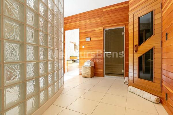 Château de Rêve au Cœur de la Gascogne : Un Trésor Historique avec Vue sur les Pyrénées