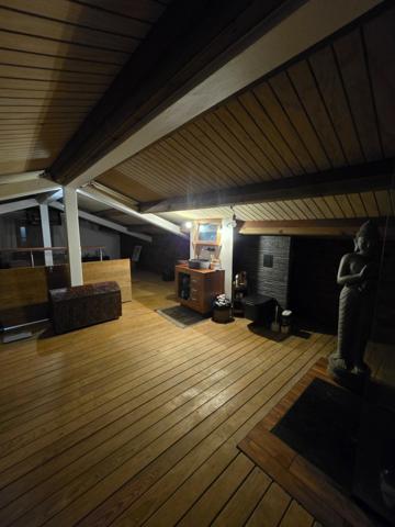 Villa 5 chambres + 2 F2 indépendants sur plus de 2400 m² de terrain