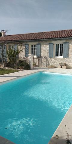 Maison Cabannes 4 pièce(s) 878m2