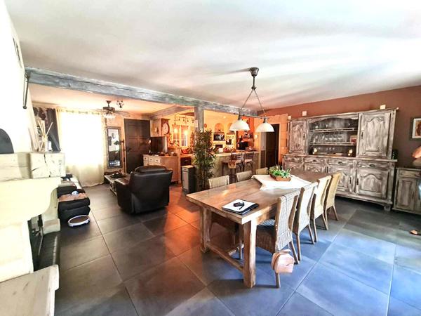 Maison Cabannes 4 pièce(s) 878m2