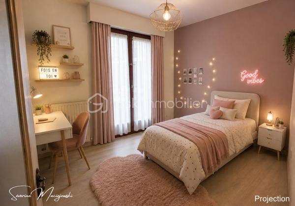 🏡✨ NOUVEAUTÉ EN EXCLUSIVITÉ 
                BRUAY-LA-BUISSIÈRE ✨🏡

💎 TRÈS BELLE OPPORTUNITÉ EN PLEIN CŒUR DU CENTRE-VILLE !

📍 Appartement de 103 m² 

Vous recherchez un appartement spacieux, idéalement situé et offrant de nombreuses possibilités d'aménagement ?
Ce bien saura vous séduire par ses volumes, son potentiel et son emplacement privilégié,
à proximité immédiate des commerces et de toutes les commodités.

✨ Il se compose de :
🚪 Une entrée spacieuse desservant les différentes pièces de l'appartement
🛋️ Un salon séjour de 30 m² avec accès terrasse
✨ Possibilité d'agrandir la pièce de vie pour obtenir un superbe salon séjour d'environ 40 m²
🍽️ Une cuisine équipée avec accès terrasse
🛏️ Une suite parentale de 13 m² avec sa salle d'eau
🛏️ Une chambre de 9 m²
🛏️ Une belle chambre de 15 m² avec dressing
💡 Possibilité de conserver une quatrième chambre de 12 m² selon la configuration choisie
🚿 Une seconde salle d'eau
🚽 Un WC indépendant
👗 De nombreux placards et espaces de rangement, dont un dressing

☀️ Un extérieur en plein centre-ville !
🌿 Une terrasse, véritable atout pour profiter des beaux jours.

⚙️ Côté confort :
🔥 Chauffage au gaz
🪟 Menuiseries double vitrage
⚡ Volets électriques
🌐 Fibre
🚗 Une place de stationnement privative et sécurisée
📦 Une cave

🔐 Une résidence sécurisée :
📹 Surveillance par caméra
🔢 Accès par digicode
🛗 Ascenseur
🏢 Appartement situé au 1er étage

💶 Copropriété et informations financières :
💰 Charges de copropriété : 1 670 €
🏡 Taxe foncière : 1 918 €
✅ Aucune procédure en cours au sein de la copropriété

💡 Le véritable atout de cet appartement ? Sa modularité ! Vous pouvez privilégier une configuration
 allant jusqu'à 4 chambres, ou choisir d'agrandir votre espace de vie pour profiter d'un magnifique salon séjour d'environ 40 m².

🏙️ 103 m² en plein centre-ville, une terrasse, un stationnement privatif, une cave, un ascenseur et toutes les commodités à proximité : 
un ensemble particulièrement intéressant aussi bien pour une résidence principale que pour un investissement immobilier.

💙 Cet appartement offre un excellent rapport surface/prix et un très beau potentiel !

📞 Une visite s'impose ! Contactez moi pour découvrir les différentes possibilités qu'offre cet appartement et vous projeter dans votre futur projet.