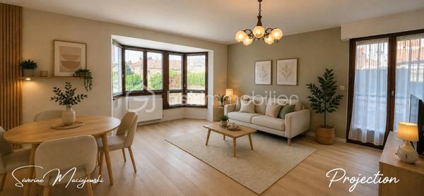 🏡✨ NOUVEAUTÉ EN EXCLUSIVITÉ 
                BRUAY-LA-BUISSIÈRE ✨🏡

💎 TRÈS BELLE OPPORTUNITÉ EN PLEIN CŒUR DU CENTRE-VILLE !

📍 Appartement de 103 m² 

Vous recherchez un appartement spacieux, idéalement situé et offrant de nombreuses possibilités d'aménagement ?
Ce bien saura vous séduire par ses volumes, son potentiel et son emplacement privilégié,
à proximité immédiate des commerces et de toutes les commodités.

✨ Il se compose de :
🚪 Une entrée spacieuse desservant les différentes pièces de l'appartement
🛋️ Un salon séjour de 30 m² avec accès terrasse
✨ Possibilité d'agrandir la pièce de vie pour obtenir un superbe salon séjour d'environ 40 m²
🍽️ Une cuisine équipée avec accès terrasse
🛏️ Une suite parentale de 13 m² avec sa salle d'eau
🛏️ Une chambre de 9 m²
🛏️ Une belle chambre de 15 m² avec dressing
💡 Possibilité de conserver une quatrième chambre de 12 m² selon la configuration choisie
🚿 Une seconde salle d'eau
🚽 Un WC indépendant
👗 De nombreux placards et espaces de rangement, dont un dressing

☀️ Un extérieur en plein centre-ville !
🌿 Une terrasse, véritable atout pour profiter des beaux jours.

⚙️ Côté confort :
🔥 Chauffage au gaz
🪟 Menuiseries double vitrage
⚡ Volets électriques
🌐 Fibre
🚗 Une place de stationnement privative et sécurisée
📦 Une cave

🔐 Une résidence sécurisée :
📹 Surveillance par caméra
🔢 Accès par digicode
🛗 Ascenseur
🏢 Appartement situé au 1er étage

💶 Copropriété et informations financières :
💰 Charges de copropriété : 1 670 €
🏡 Taxe foncière : 1 918 €
✅ Aucune procédure en cours au sein de la copropriété

💡 Le véritable atout de cet appartement ? Sa modularité ! Vous pouvez privilégier une configuration
 allant jusqu'à 4 chambres, ou choisir d'agrandir votre espace de vie pour profiter d'un magnifique salon séjour d'environ 40 m².

🏙️ 103 m² en plein centre-ville, une terrasse, un stationnement privatif, une cave, un ascenseur et toutes les commodités à proximité : 
un ensemble particulièrement intéressant aussi bien pour une résidence principale que pour un investissement immobilier.

💙 Cet appartement offre un excellent rapport surface/prix et un très beau potentiel !

📞 Une visite s'impose ! Contactez moi pour découvrir les différentes possibilités qu'offre cet appartement et vous projeter dans votre futur projet.