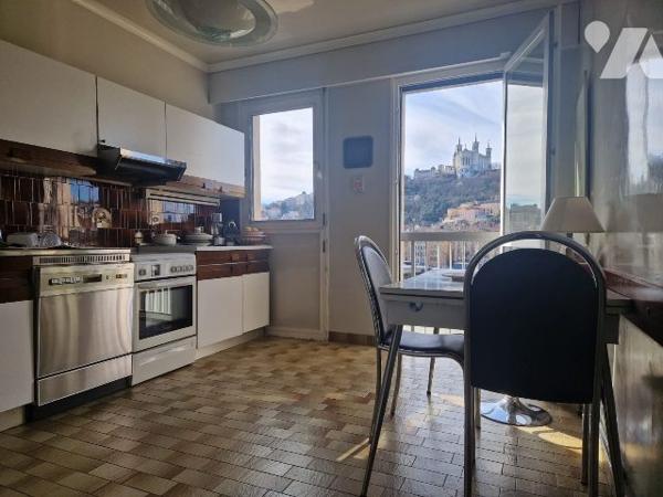 RARISSIME ! T3 bis vue FOURVIERE LYON 2