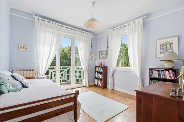 Maison SAINT GERMAIN EN LAYE - MARLY LE ROI - Domaine des Ombrages - 208m² 1 099 000 € **  - Référence  18310