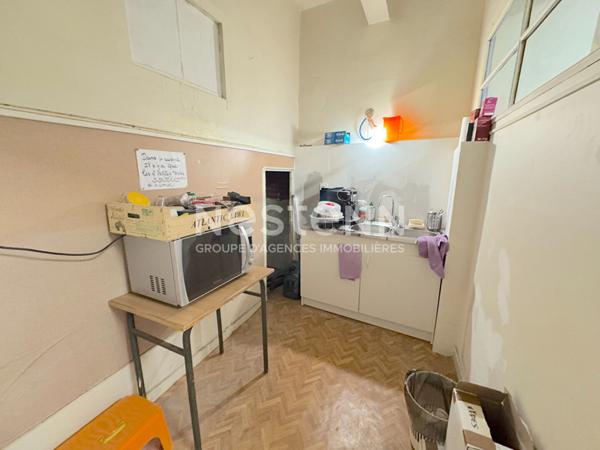 À VENDRE MAISON AVEC LOCAL COMMERCIAL AU COEUR DE PAMIERS