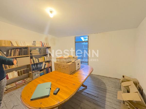 À VENDRE MAISON AVEC LOCAL COMMERCIAL AU COEUR DE PAMIERS