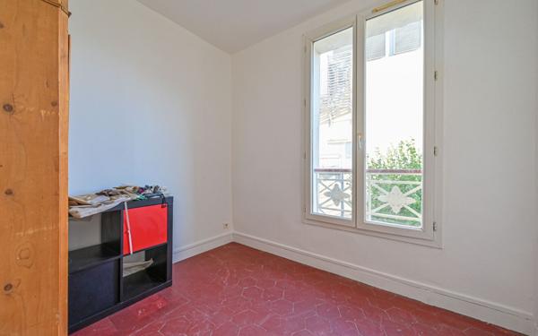 Appartement à vendre    2 pièces • 28,53 m2 Montreuil
