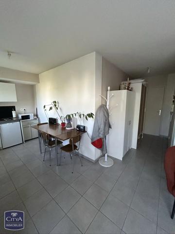 Appartement à vendre 1 pièce 28.1m² L'Isle-d'Abeau (38080)
