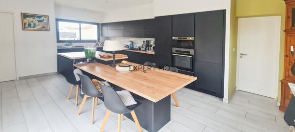 Narbonne (11100) VILLA MODERNE de plain-pied avec piscine sans vis-à-vis