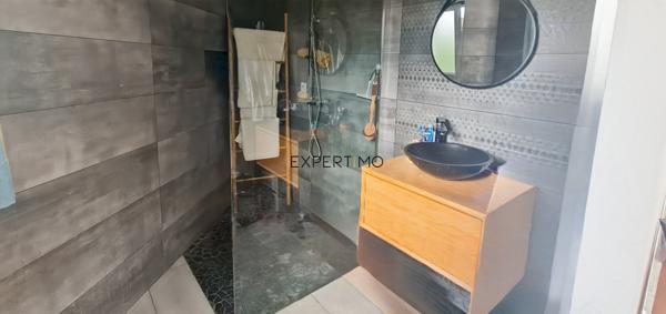 Narbonne (11100) VILLA MODERNE de plain-pied avec piscine sans vis-à-vis