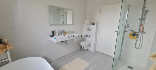 Narbonne (11100) VILLA MODERNE de plain-pied avec piscine sans vis-à-vis