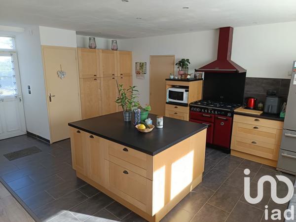 Maison à vendre 6 pièces 180 m² Mouilleron-Saint-Germain