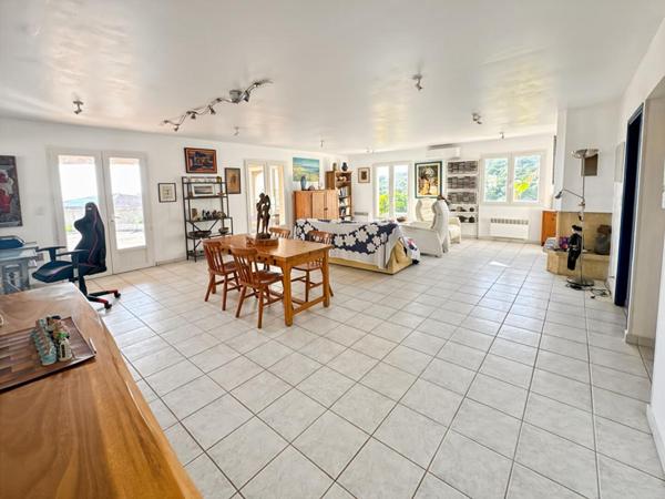 Maison Coggia 4 pièce(s) 120  m2