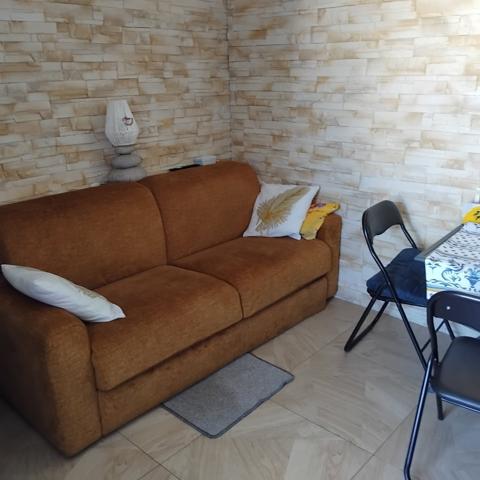 APPARTEMENT AVEC PETITE VUE MER, BALCON ET PARKING PRIVATIF Le Grau-du-Roi (30240)