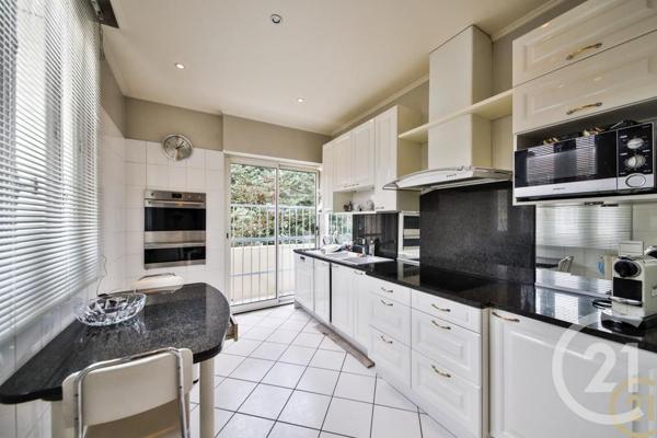 maison à vendre 6 pièces - 330,79 m2 BOURG LA REINE - 92